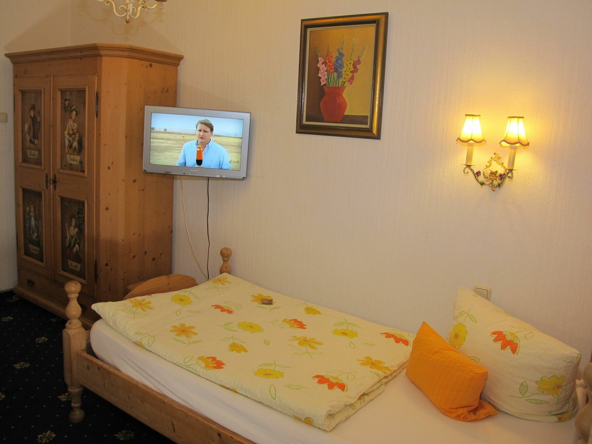 גרמיש-פרטנקירכן Hotel Garni Almenrausch Und Edelweiss מראה חיצוני תמונה